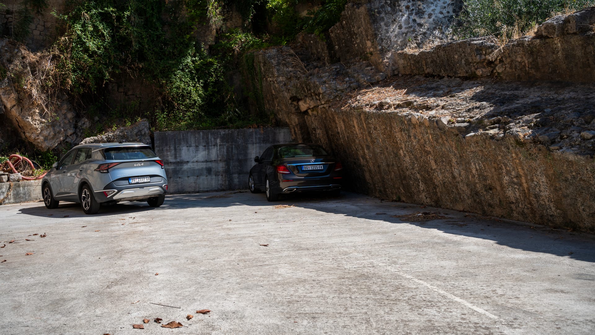 Private parking for Anchora guests — photo 6